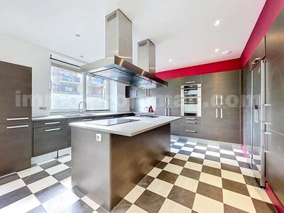 Appartement - 124 m² - 4 pièces