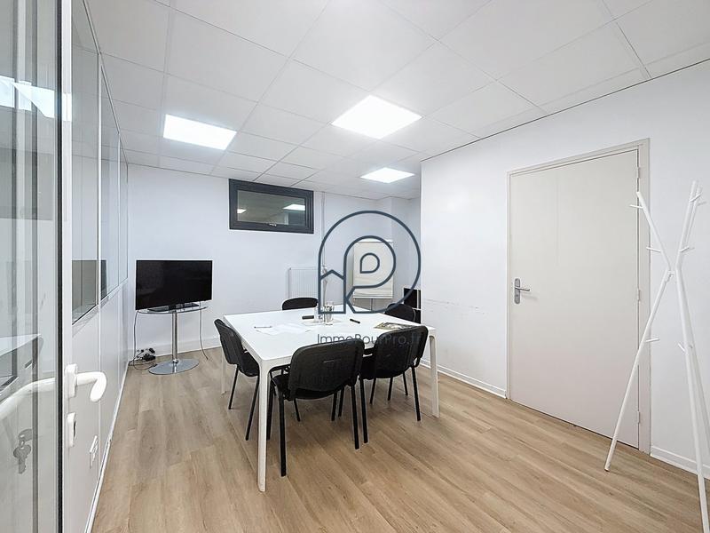 Bureau - 130 m²