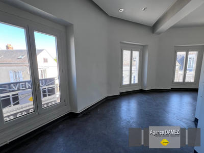 Appartement - 90 m² - 5 pièces