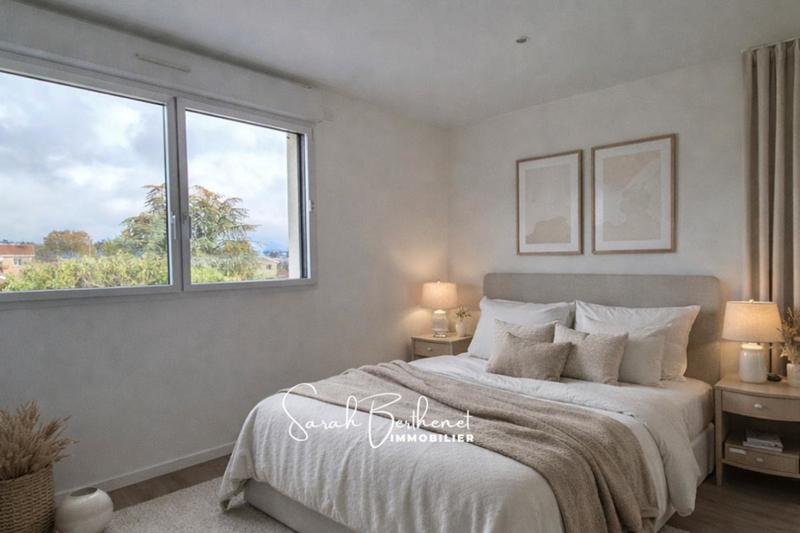 Appartement - 94 m² - 4 pièces