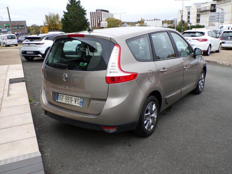 Renault Grand Scénic III dCi 130 Fap eco2 Expression Energy 7 pl