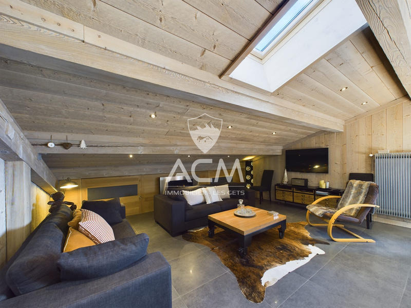 Appartement - 77 m² - 4 pièces