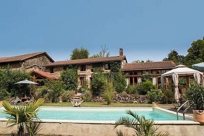 Maison de village - 200 m² - 7 pièces