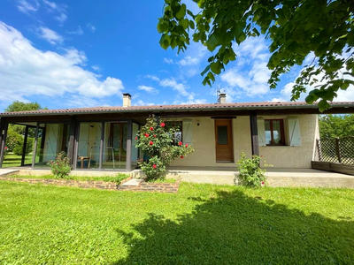 Maison - 103 m² - 4 pièces