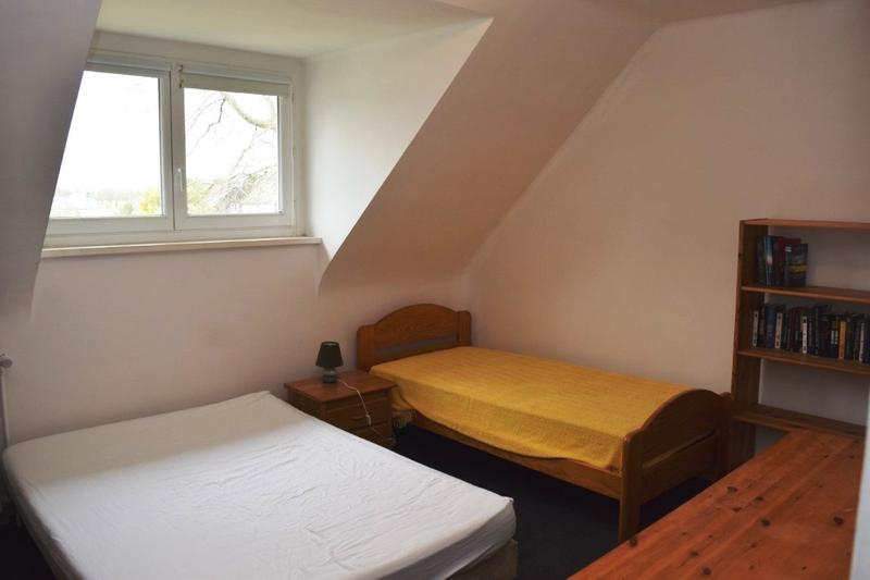 Maison - 235 m² - 10 pièces