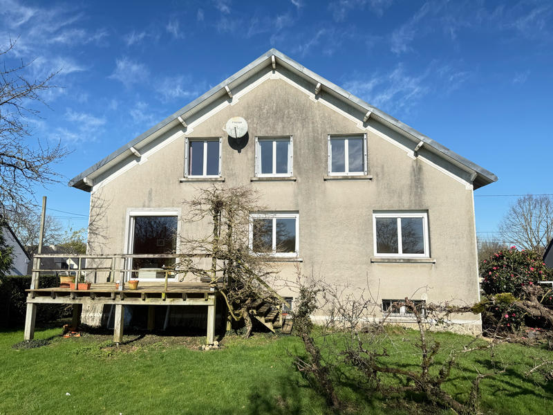 Maison - 142 m² - 6 pièces