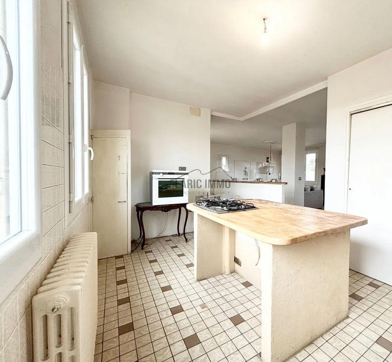 Appartement - 139 m² - 5 pièces