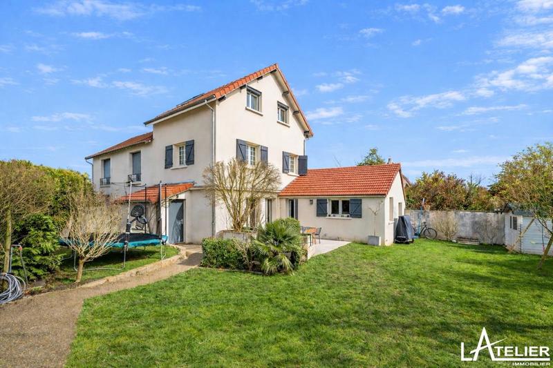 Maison - 122 m² - 6 pièces