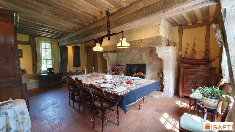 Propriété - 377 m² - 16 pièces