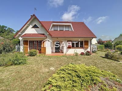 Maison - 140 m² - 5 pièces