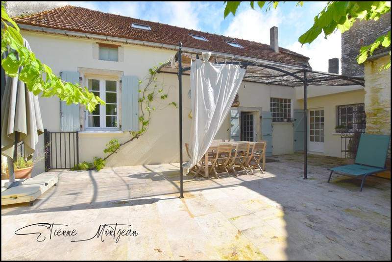 Maison traditionnelle - 169 m²