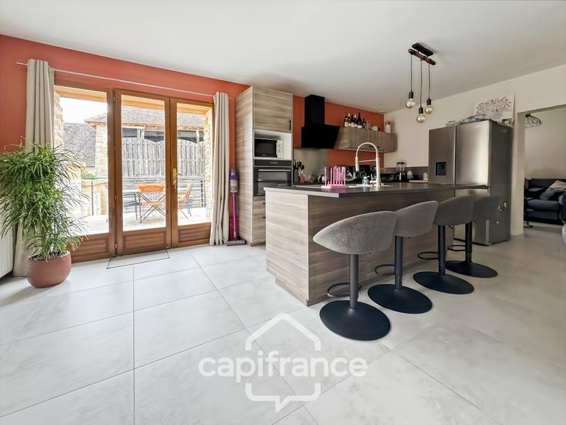 Maison en pierre - 112 m² - 5 pièces