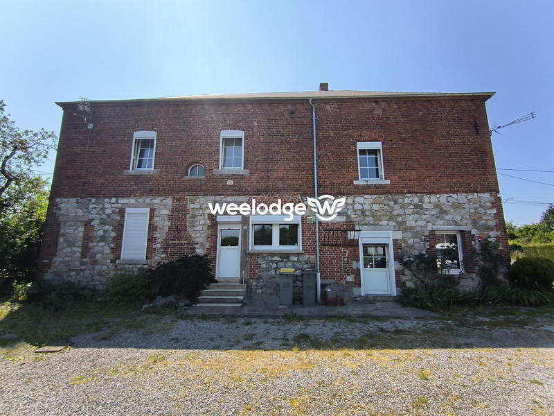 Maison - 140 m² - 9 pièces