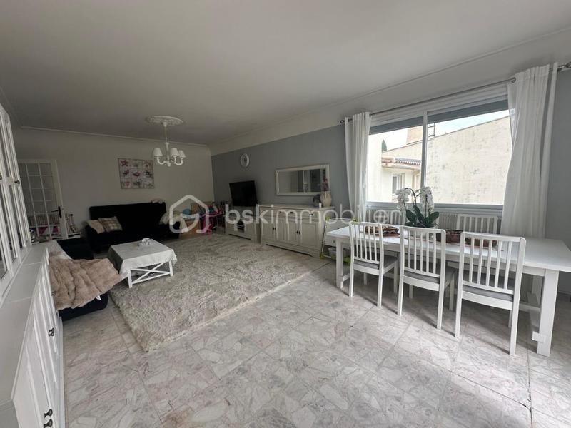 Immeuble - 293 m² - 7 pièces