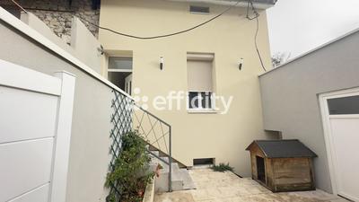 Maison - 110 m² - 4 pièces