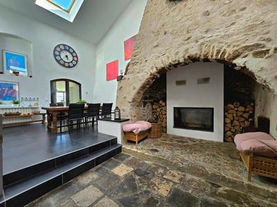 Maison - 246 m² - 8 pièces