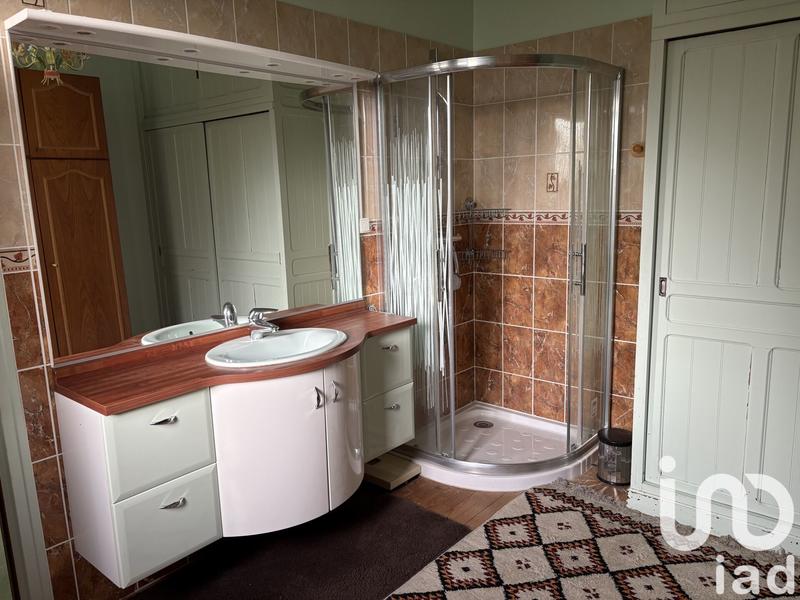 Maison - 141 m² - 5 pièces