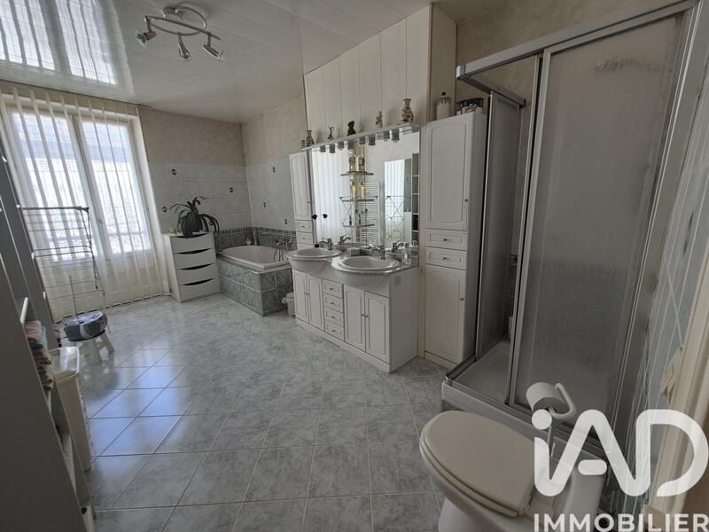 Maison de campagne - 132 m² - 6 pièces