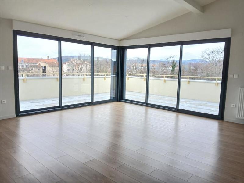 Appartement - 101 m² - 4 pièces