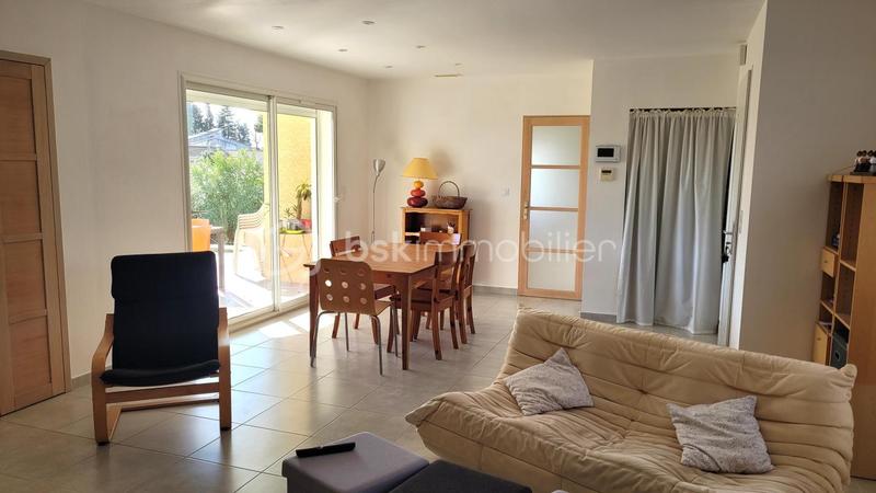 Villa - 115 m² - 5 pièces