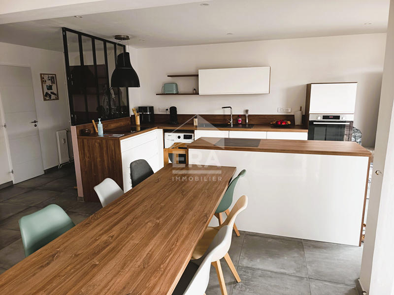 Appartement - 97 m² - 4 pièces