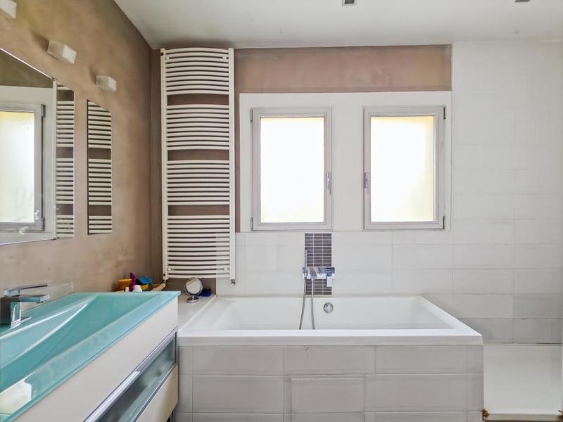 Maison - 185 m² - 7 pièces