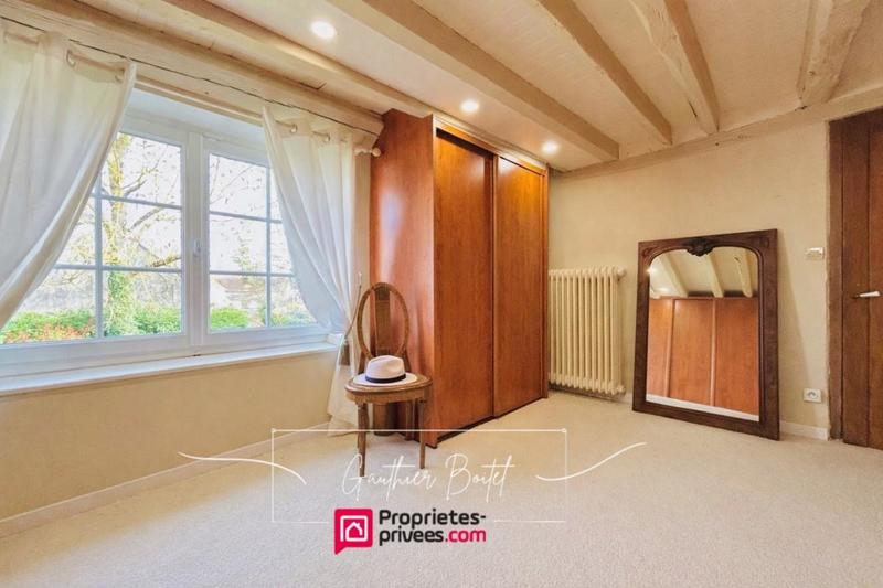 Maison - 250 m² - 9 pièces