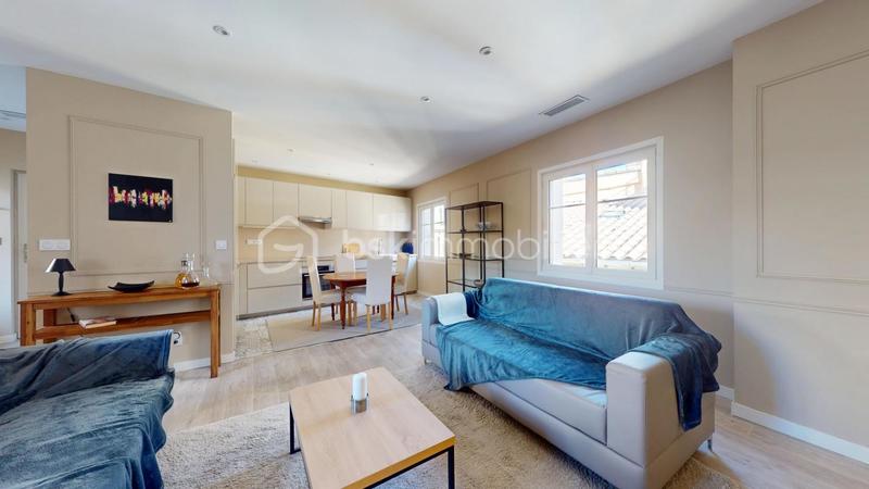 Appartement - 81 m² - 3 pièces