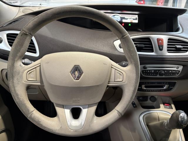 Renault Scénic III dCi 130 Fap Jade Euro 5 2011