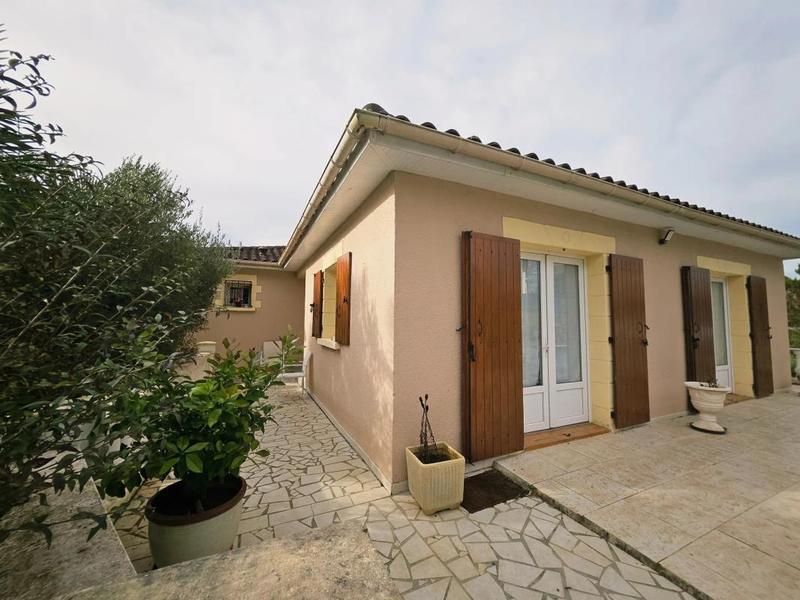 Maison - 177 m² - 7 pièces