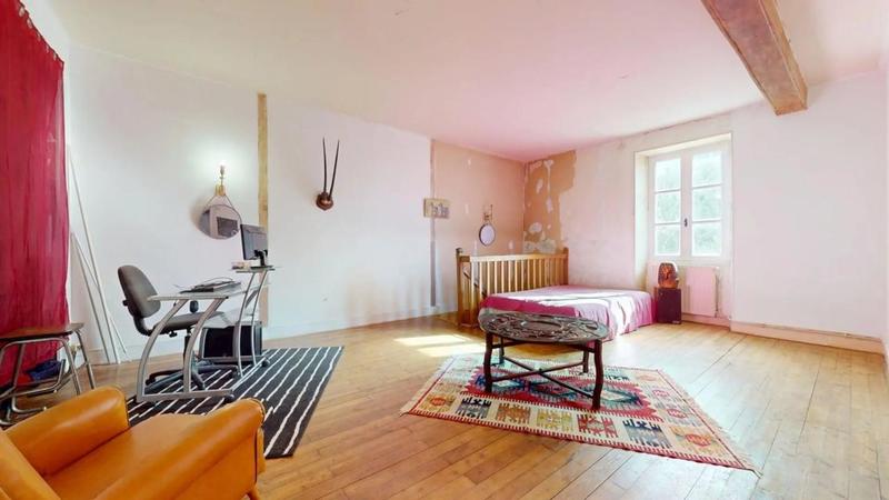 Maison en pierre - 265 m² - 7 pièces