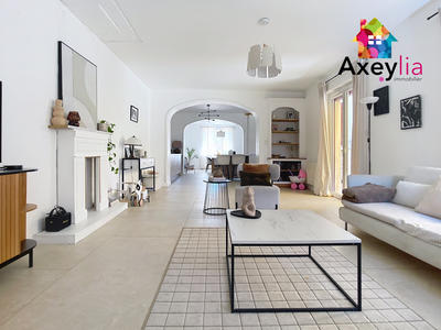 Maison - 171 m² - 7 pièces