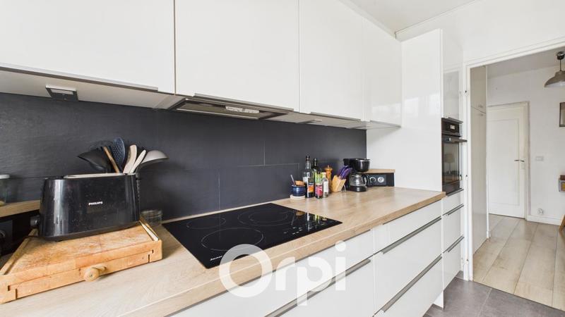 Appartement - 81 m² - 4 pièces