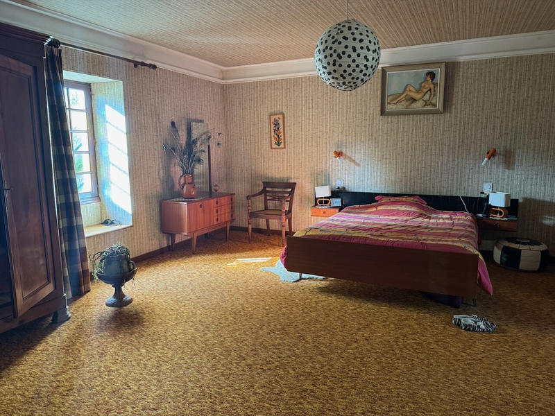 Maison - 200 m² - 4 pièces