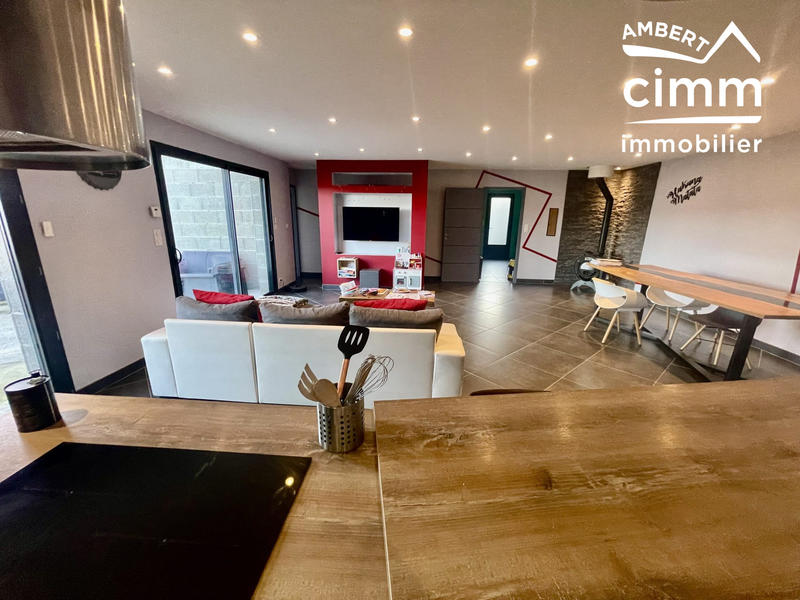 Maison - 165 m² - 7 pièces