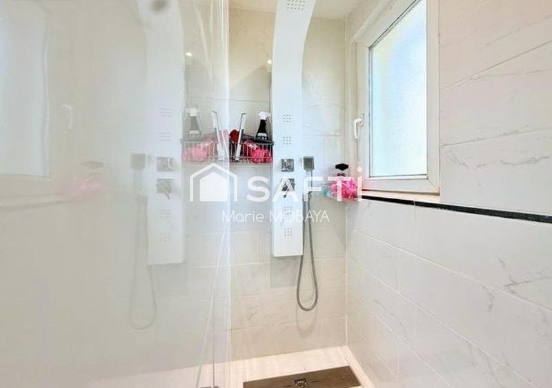 Maison - 118 m² - 5 pièces