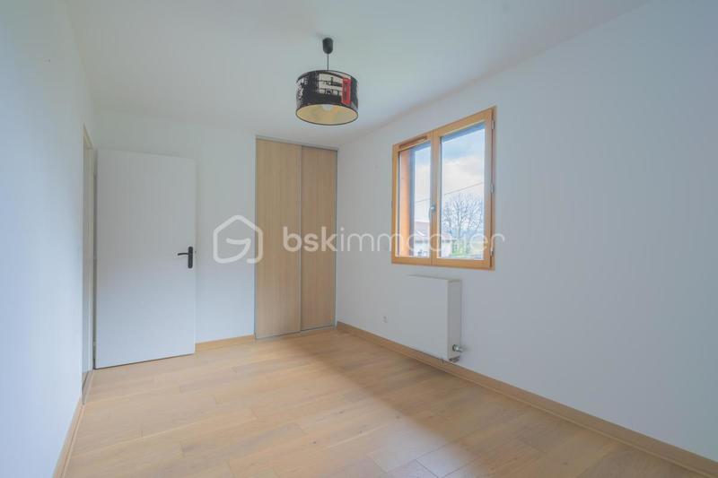 Maison - 141 m² - 6 pièces