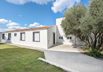 Maison - 175 m² - 6 pièces