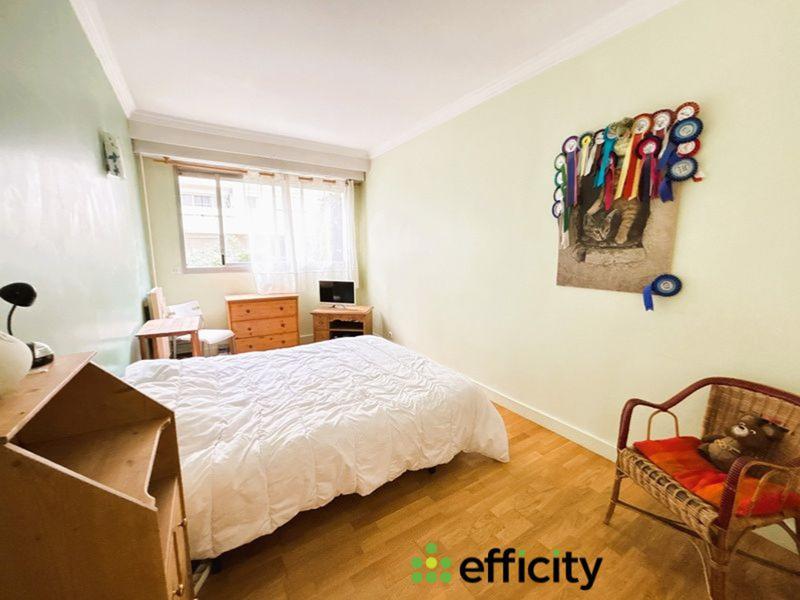 Appartement - 93 m² - 4 pièces