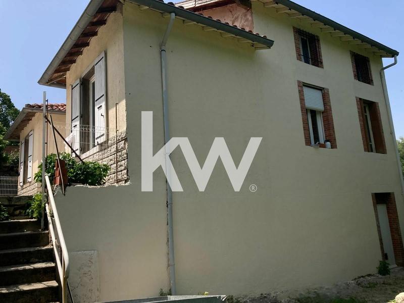 Maison ancienne - 106 m² - 5 pièces