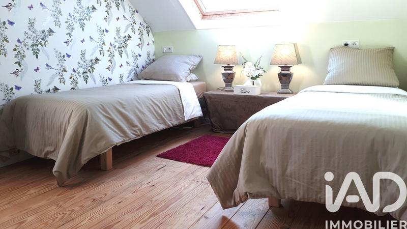 Maison - 300 m² - 9 pièces