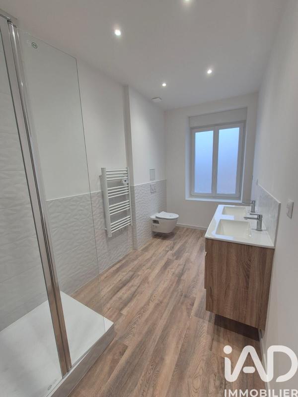 Maison - 101 m² - 6 pièces