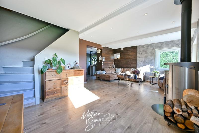 Maison - 107 m² - 5 pièces