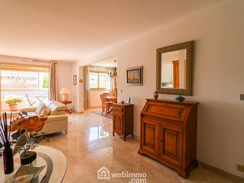 Appartement - 118 m² - 5 pièces