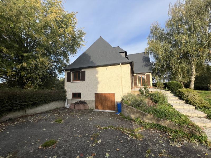 Maison - 179 m² - 7 pièces