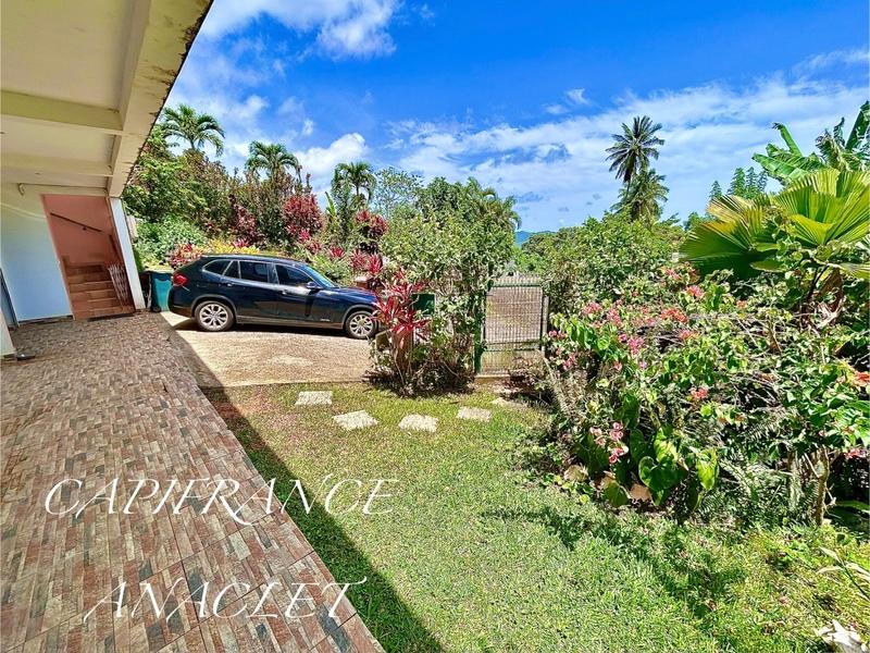 Villa - 244 m² - 7 pièces