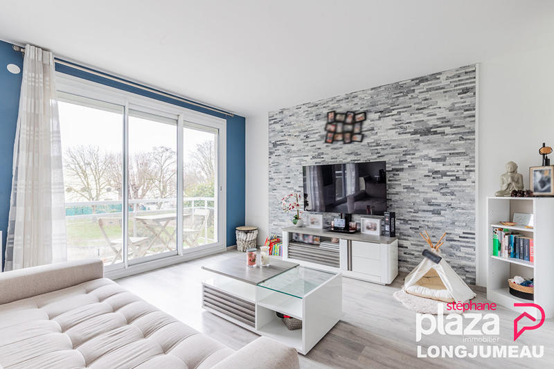 Appartement - 90 m² - 5 pièces