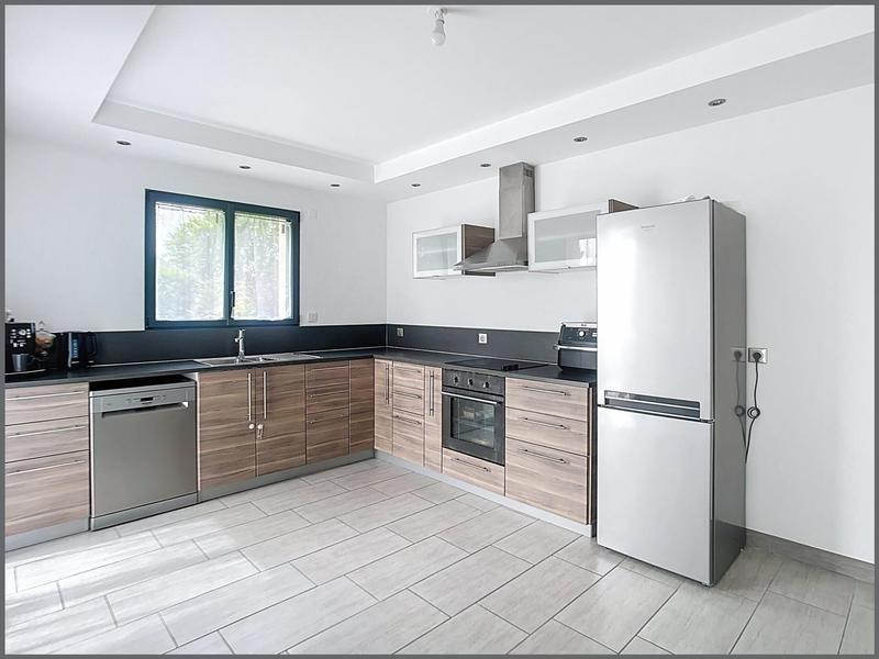 Maison - 149 m² - 7 pièces