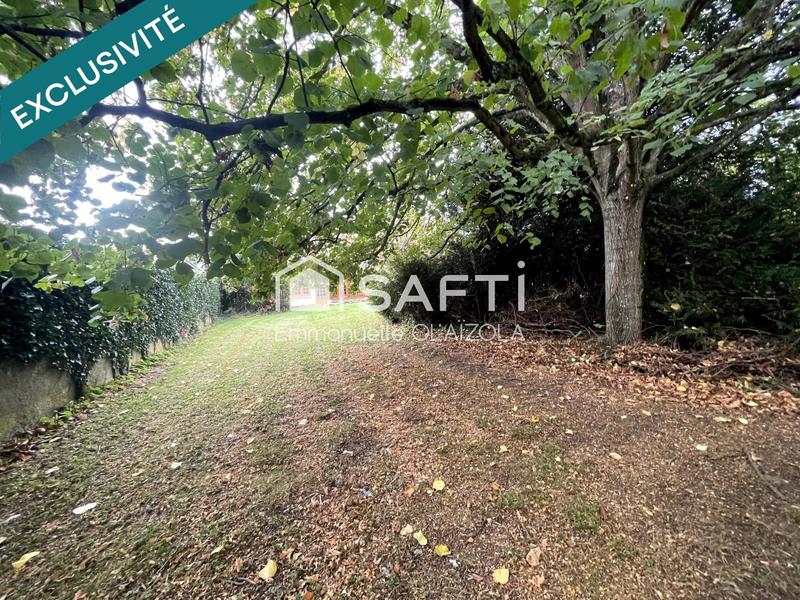 Maison - 235 m² - 9 pièces