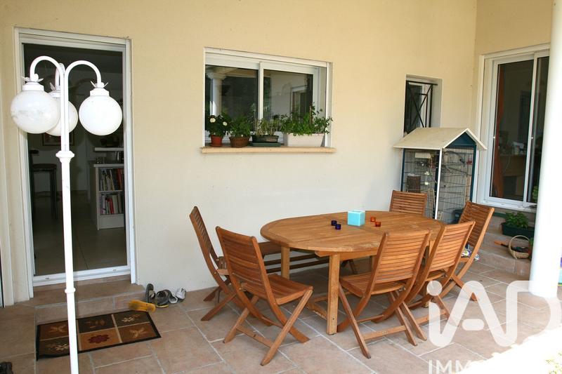 Maison - 257 m² - 6 pièces